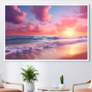Plage au coucher du soleil avec des nuages roses-